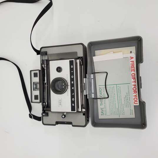 Vintage Polaroid 320 Automatic Land Film Camera Untested image number 3