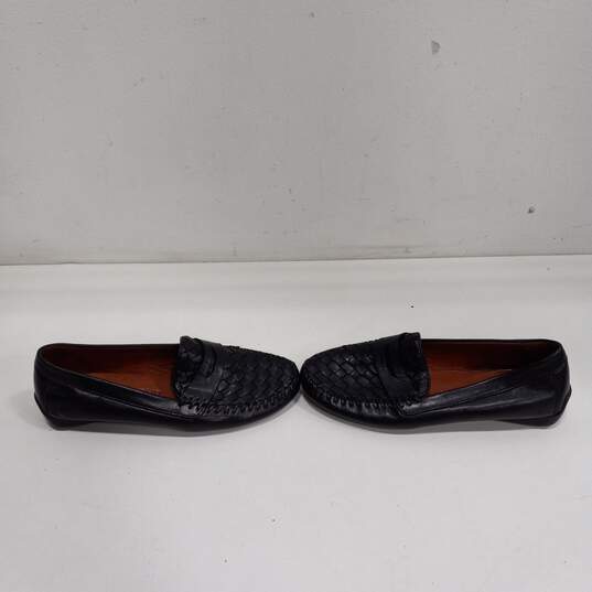 Mens Black Leather Round Toe Flat Slip On Loafer Shoes Size 6.5 M image number 2