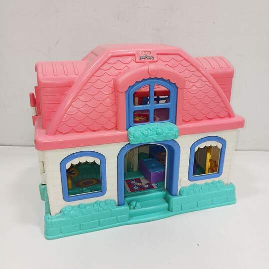 Fisher Price Little People Doll House image number 2