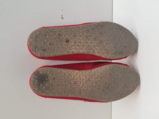 TOMS Women's Red Canvas Classic Shoes Sz. 7 image number 7