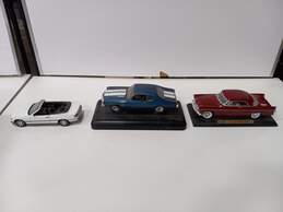 Bundle of 3 Die Cast Model Cars