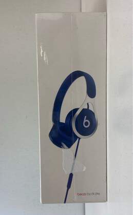 Beat EP Headphones Blue/Silver alternative image