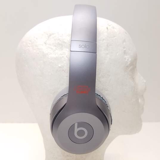 Beats by Dre Silver Solo Wired Headphones Nickelodeon Orange Carpet Edition with Case image number 5