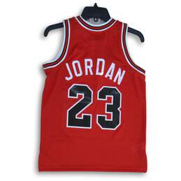 NWT Mitchell & Ness Mens Red NBA Chicago Bulls Jordan #23 Pullover Jersey 10/12 alternative image