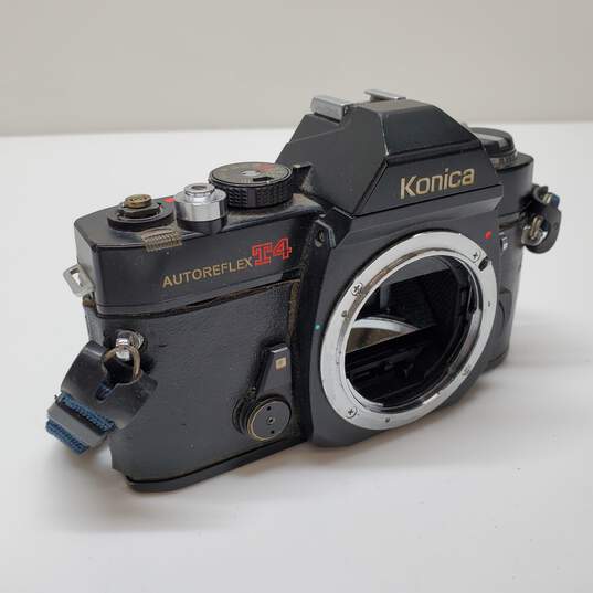 Konica Auto-Reflex T4 35mm SLR Film Camera Body Only For Parts/Repair image number 2
