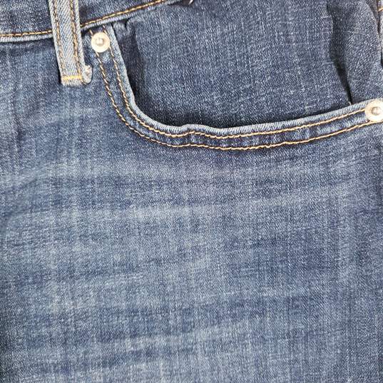 Womens Mid-Length 5 Pocket Design Denim Cuffed Mom Shorts Size 31 image number 3