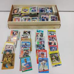 Lot of Assorted Baseball Cards