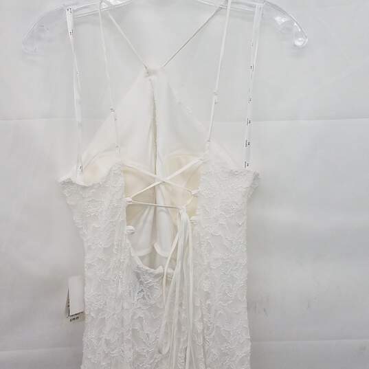 DB Studio Lace Sheath Wedding Dress Size 10 Waist 28 image number 4