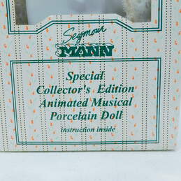 Vintage Seymour Mann Special Edition Collector's Edition Animated Musical Porcelain Doll NIB alternative image