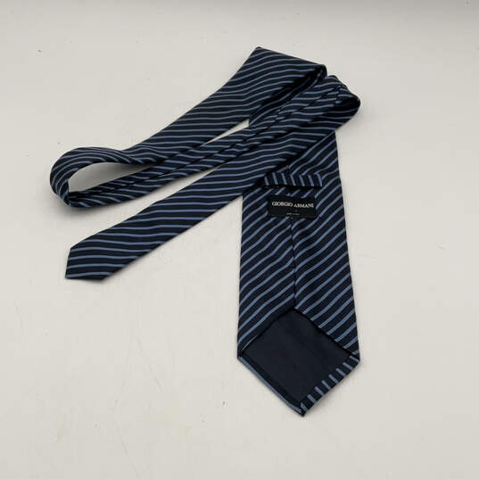 Mens Blue Striped Silk Adjustable Keeper Loop Formal Pointed Neck Tie image number 2
