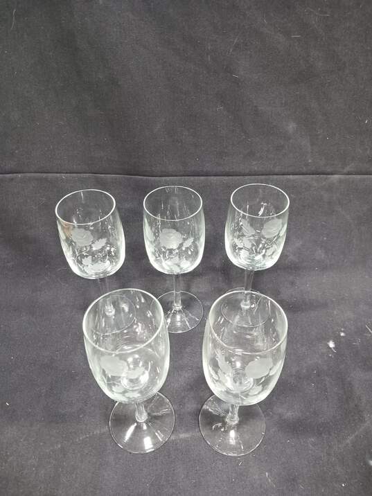 Set of Crystal Glasses & Decanter image number 3