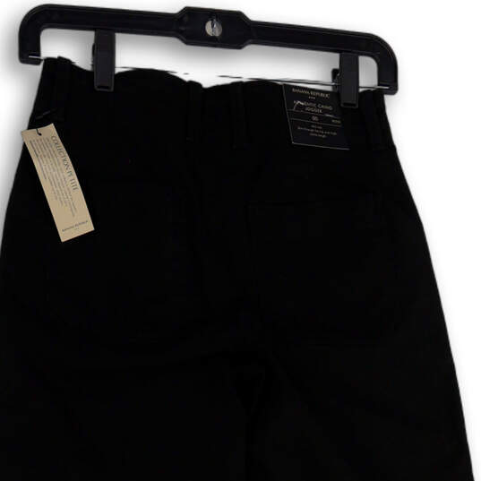 NWT Womens Black Mid Rise Flat Front Tapered Leg Chino Jogger Pants Sz 00P image number 4