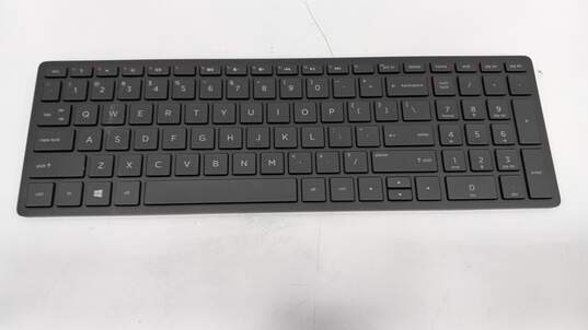 HP AH0G Wireless Keyboard image number 1