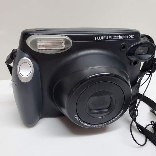 Fujifilm Instax 210 Instant Camera Black - Untested image number 1