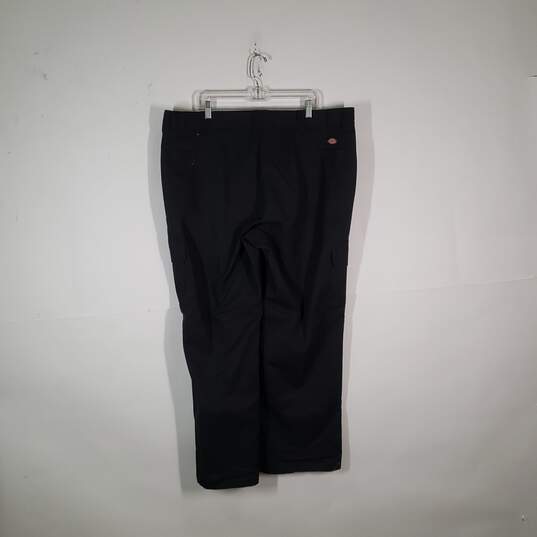 Mens Regular Fit Cargo Pockets Flat Front Chino Pants Size 42x32 image number 2
