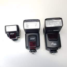 Lot of 3 Assorted Camera Flashes