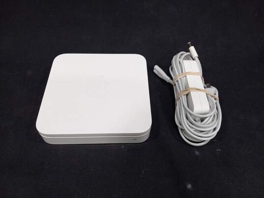 Apple AirPort Extreme Router image number 1