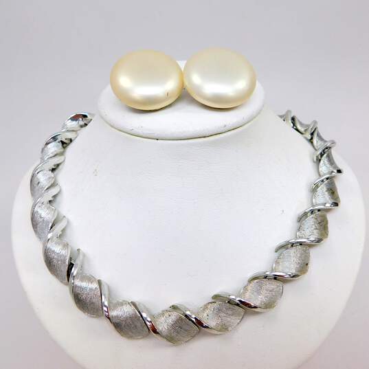 Vintage Marvella & Fashion Faux Pearl Clip-On Earrings & Brushed Silver Tone Necklace 57.6g image number 1