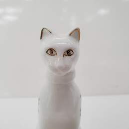 Royal Tara Fine Bone China 5.75 Inch Handmade Ireland Galway Cat Figurine alternative image