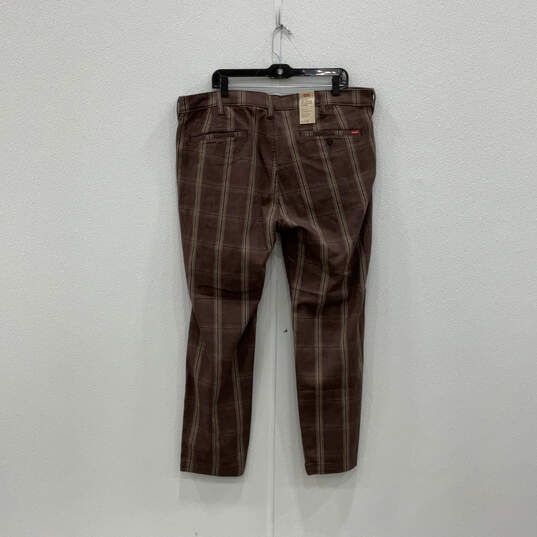 NWT Womens Brown Plaid Flat Front Slash Pocket Chino Pants Size 40 X 30 image number 2