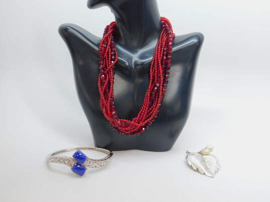Vintage Trifari Silver Tone Faux Pearl Leaf Brooch Red Glass Bead Necklace & Lapis Bracelet  117.6g image number 1