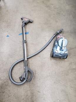 Hoover Multi-Cyclonic Canister SH40060 Adjustable vacuum Clean untested