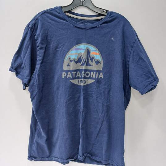Patagonia Blue Short Sleeve Graphic T-Shirt Men's Size L image number 1