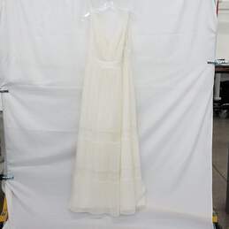 David's Bridal A-Line Wedding Dress Size 10 Waist 30in Chest 36in