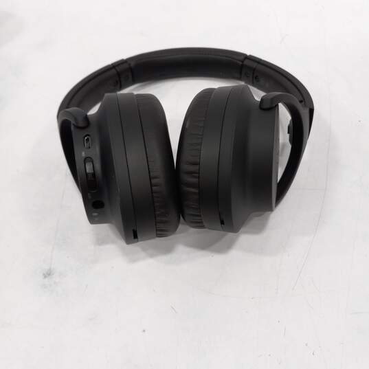 Audio-Technica QuietPoint Wireless Noise Cancelling Headphones ATH-ANC700BT image number 3