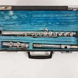 Armstrong 102 Student Model Closed-Hole Flute alternative image