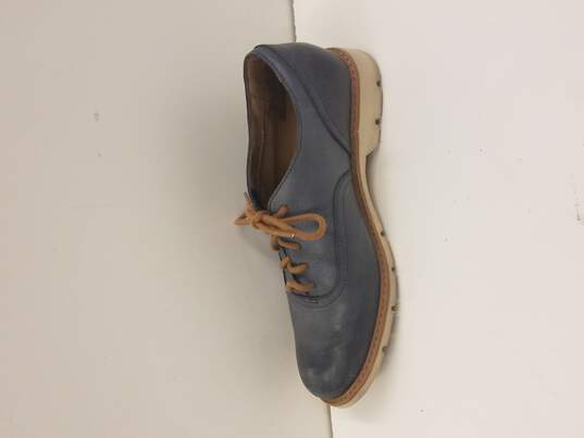Timberland Blue Oxford Size 7 image number 2
