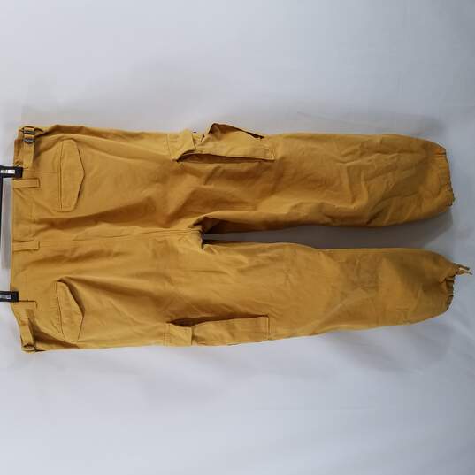Banana Republic Men Gold Cargo Pants 42 NWT image number 2
