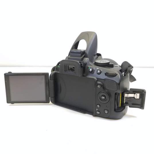 Nikon D5100 16.2MP Digital SLR Camera with 18-55mm Lens image number 5