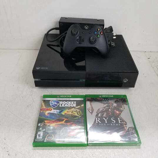 Microsoft Xbox ONE S 500GB Console Bundle with Games & Controller #1 image number 1
