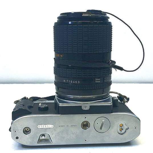 Nikon FG 35mm SLR Camera w/ Accessories image number 6