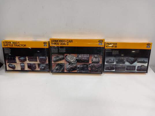Set Of Testors Model Vehicles Armored Car, Panzer KPFW IB, Steyr Tractor RSO/1 IOB image number 2