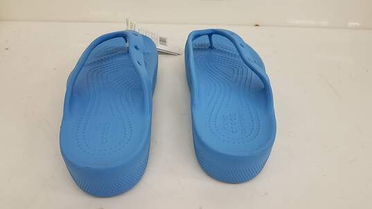 Crocs Classic Platform Flip-flop Thong Sandals Size 7 image number 4