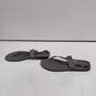 Havaianas Women's Gray Flip Flops Size 7.5 image number 2