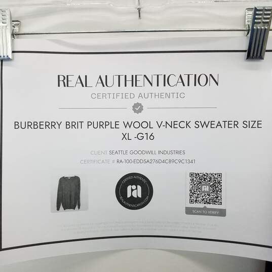 AUTHENTICATED Burberry Brit Purple Wool V-Neck Sweater Size XL image number 5