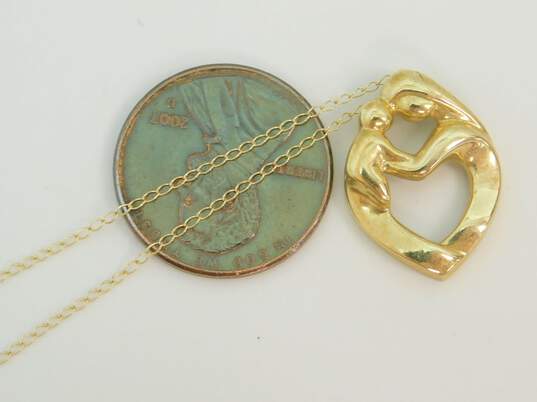 14K Yellow Gold Mother & Child Open Heart Pendant Necklace 2.3g image number 6