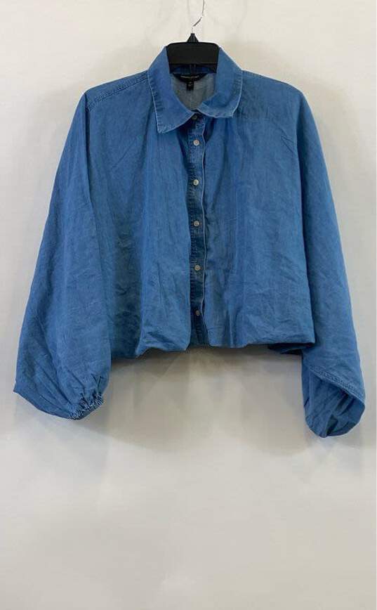 Banana Republic Women's Blue Button Up- M NWT image number 1