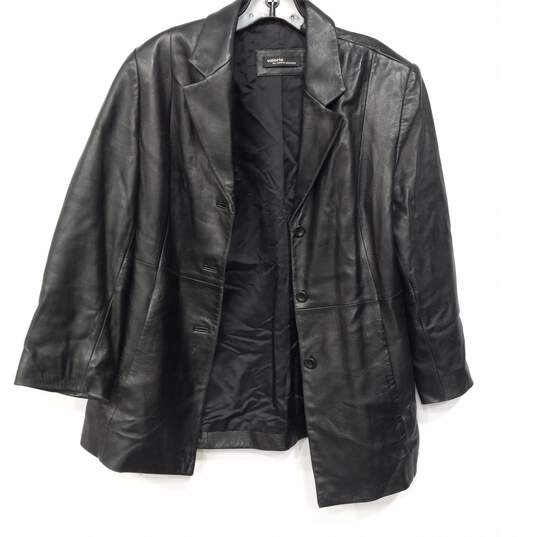 Valerie by Valerie Stevens Button Closure Black Leather Jacket Size Medium image number 1