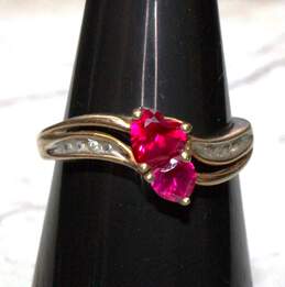 10K Yellow Gold Ruby Heart Ring Size 6.5 - 2.0g alternative image