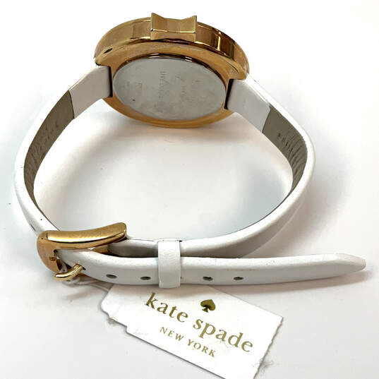 Designer Kate Spade KSW1270 Gold-Tone White Dial Date Analog Wristwatch image number 4