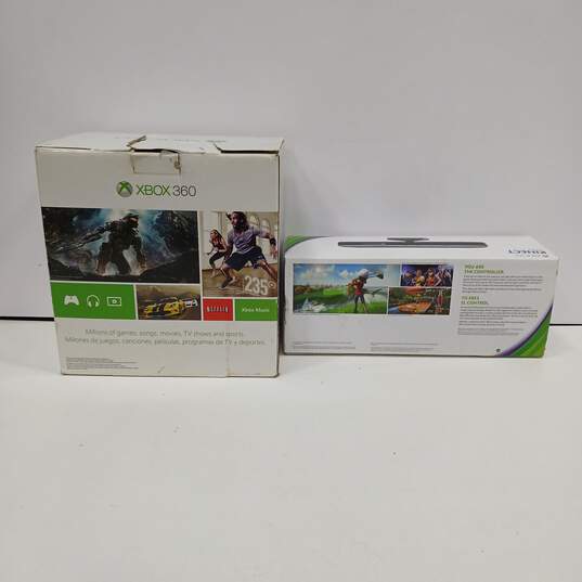 Microsoft Xbox 360E Console Model 1538 image number 8