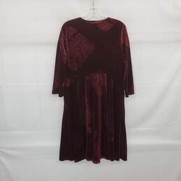 Torrid Burgundy 3/4 Sleeve Floral Velvet Shift Dress WM Size 1 ( 1X ) NWT alternative image