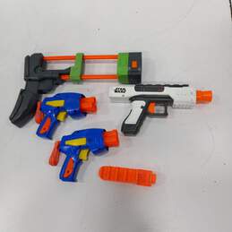 Bundle of 9 Assorted Toy and Dart Guns alternative image
