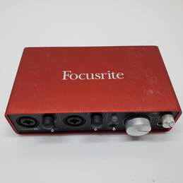 Focusrite Scarlett 2i2 Audio Interface Untested For Parts/Repair alternative image