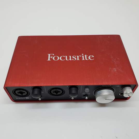 Focusrite Scarlett 2i2 Audio Interface Untested For Parts/Repair image number 2