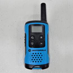 Motorola Talkabout T100TP 2Way Radio 22 Ch. Walkie Talkie 16 Mile 2 Units WORKS alternative image